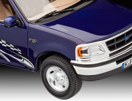 07045_#D#01_Ford_F150_XLT.jpg