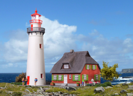 Kibri 39153 - H0 Leuchtturm Hiddensee mit Nebengebäude