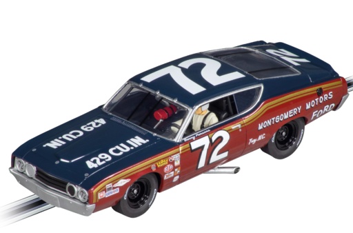 Carrera 31058 -  Ford Torino Talladega "No.72"